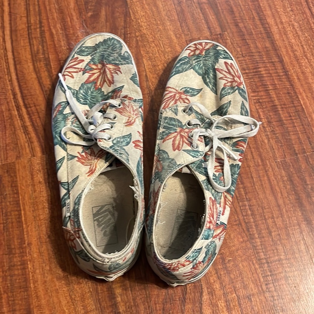 Vans size 13(Hawaiian Print)